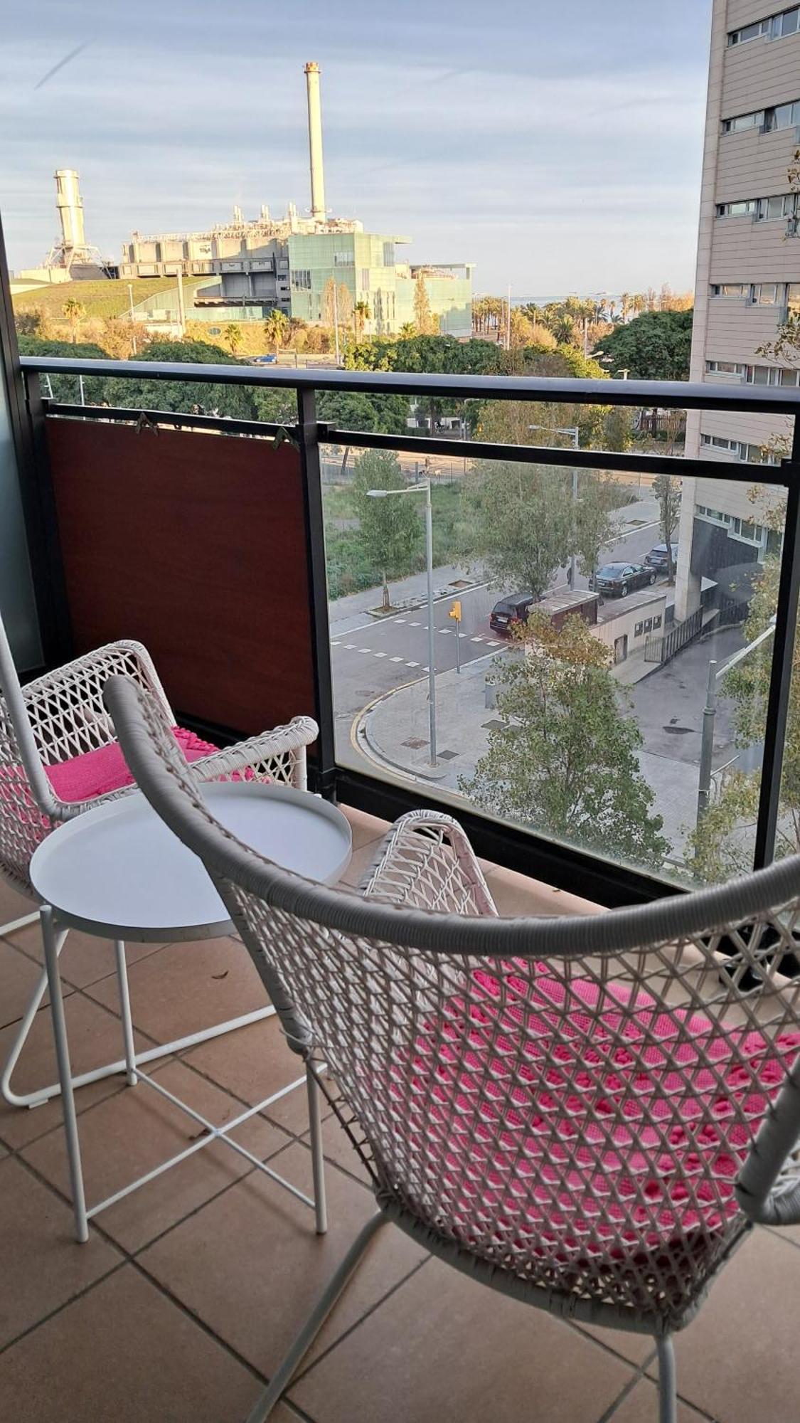 Modern Apartment, With Parking, Close To The Beach!! Sant Adrià de Besòs Exterior foto